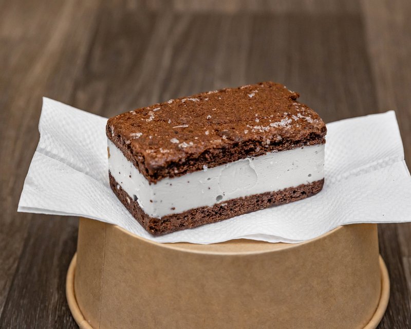 Cookie Monster Screamer ice cream sandwich